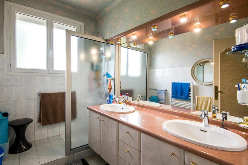 Maison - 143 m² - 6 pièces