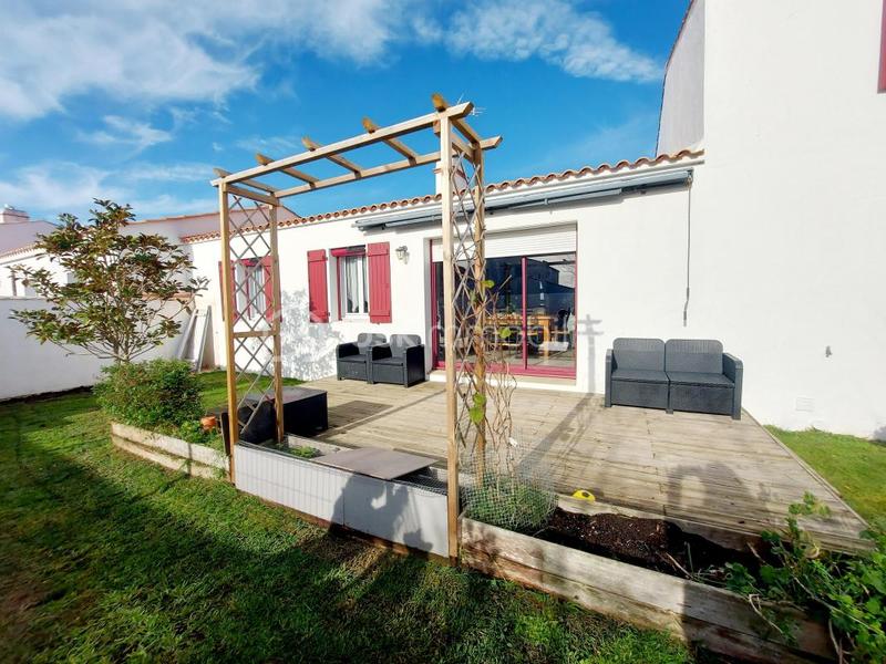 Maison - 98 m² - 4 pièces