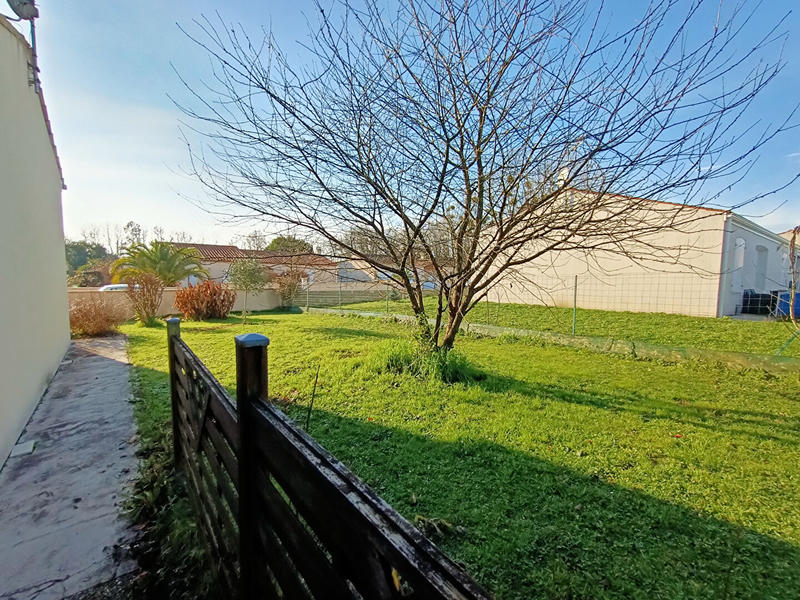 Maison - 92 m² - 5 pièces