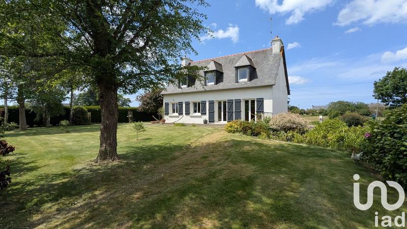 Maison - 140 m² - 8 pièces