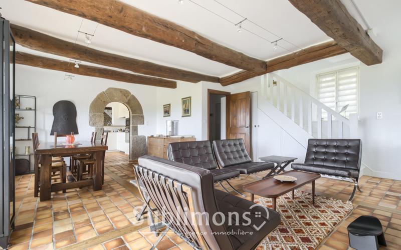 Maison - 140 m² - 6 pièces