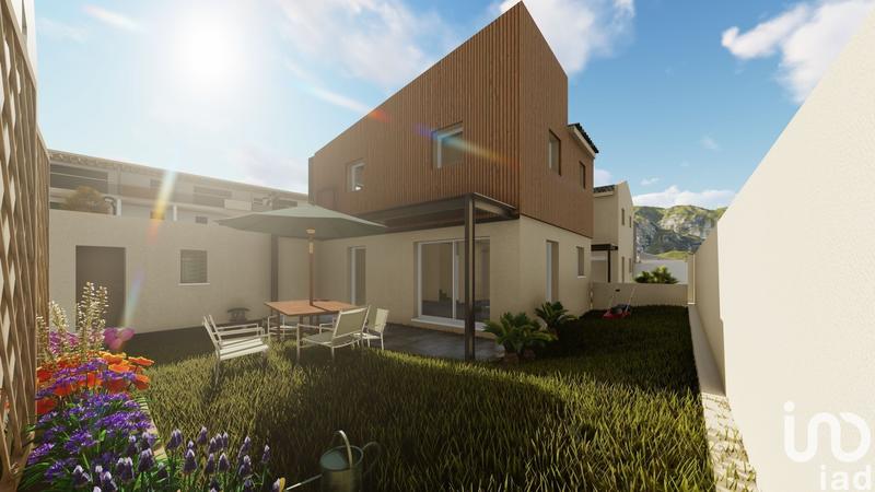 Maison - 98 m² - 4 pièces