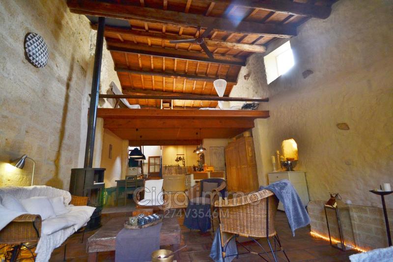 Maison en pierre - 142 m² - 4 pièces