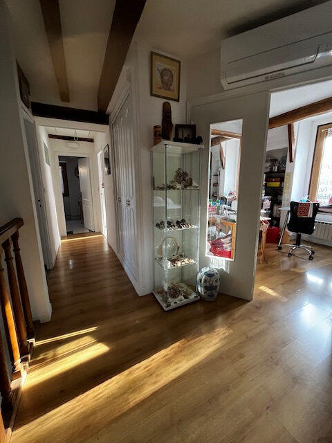 Maison - 135 m² - 7 pièces