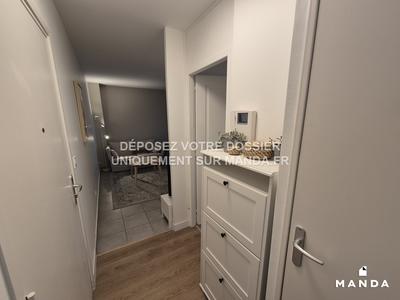 Chambre - 10 m² - 4 pièces