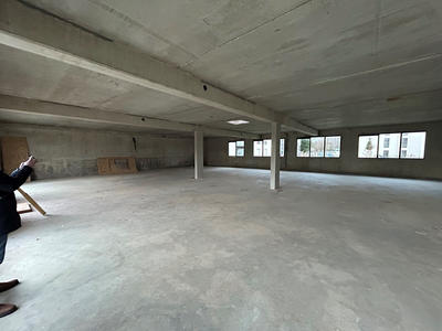 Local commercial - 125 m²