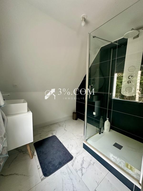 Villa - 179 m² - 6 pièces