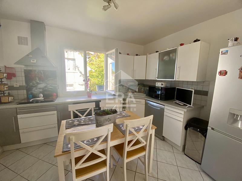 Maison - 91 m² - 4 pièces