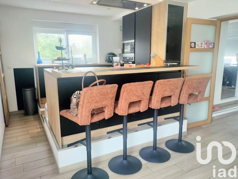 Maison - 140 m² - 6 pièces