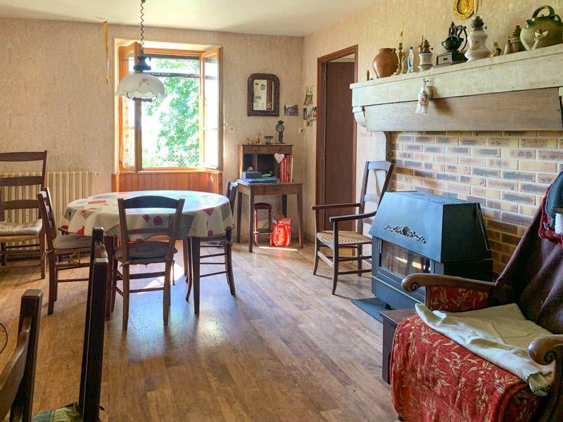 Maison - 95 m² - 6 pièces