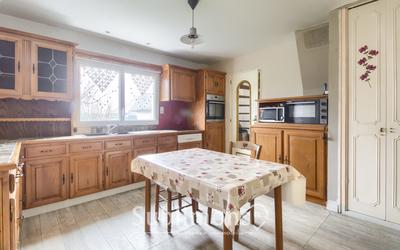 Maison - 153 m² - 8 pièces