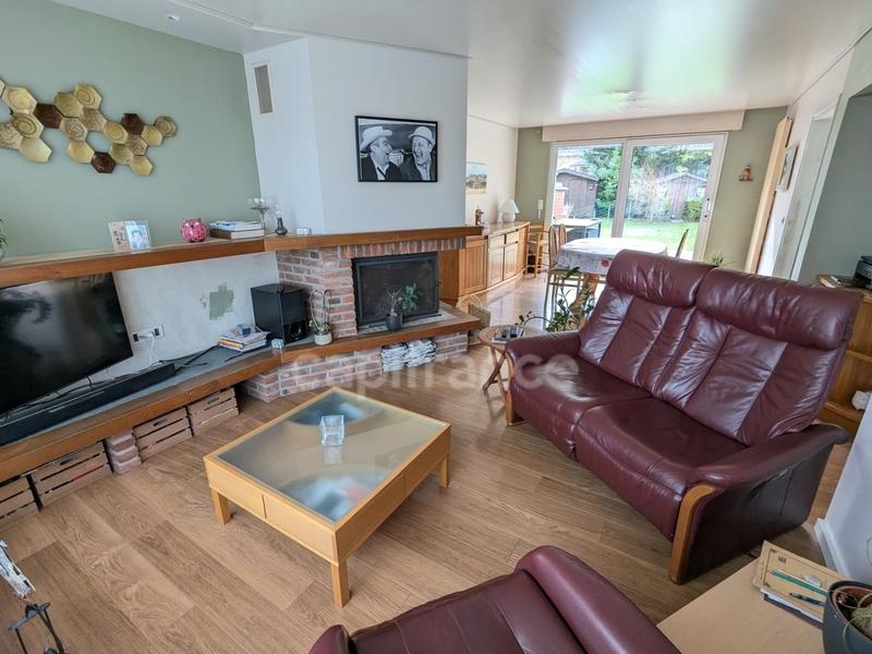 Maison - 94 m² - 5 pièces