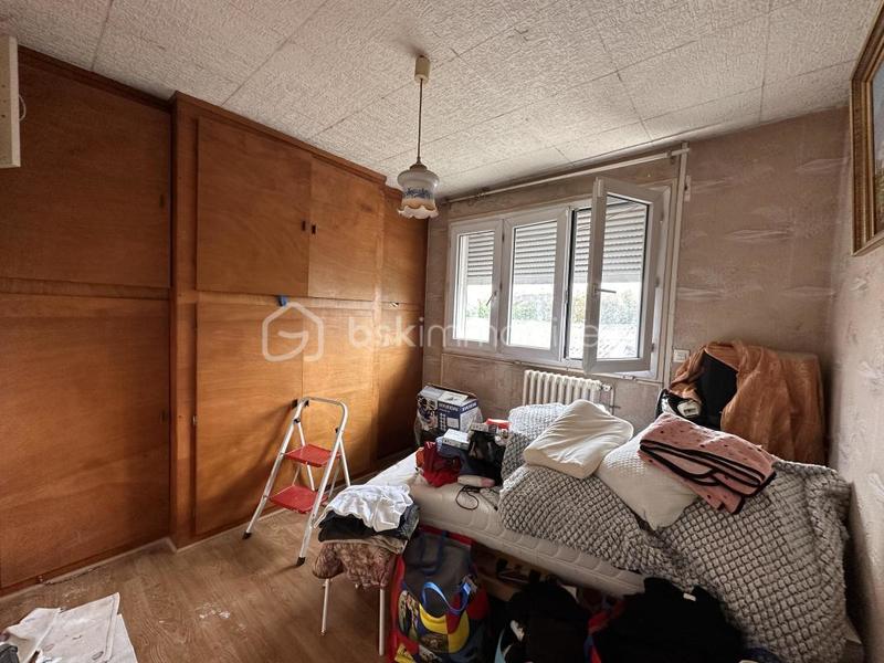 Maison - 96 m² - 5 pièces