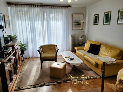 Appartement - 92 m² - 5 pièces