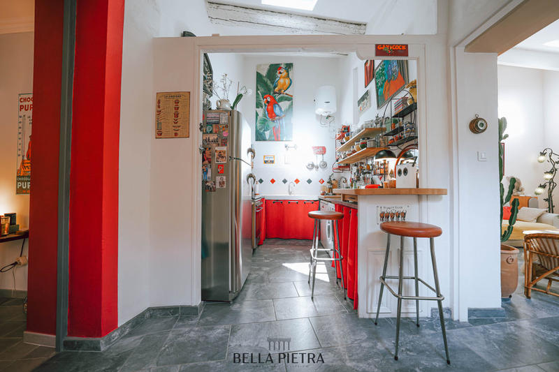 Maison de village - 240 m² - 6 pièces