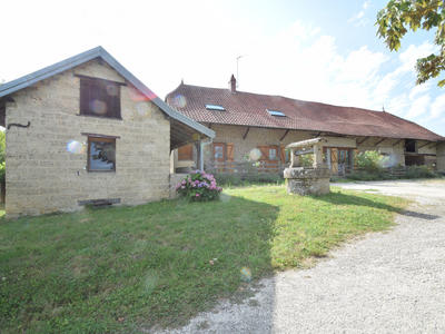 Maison - 217 m² - 5 pièces