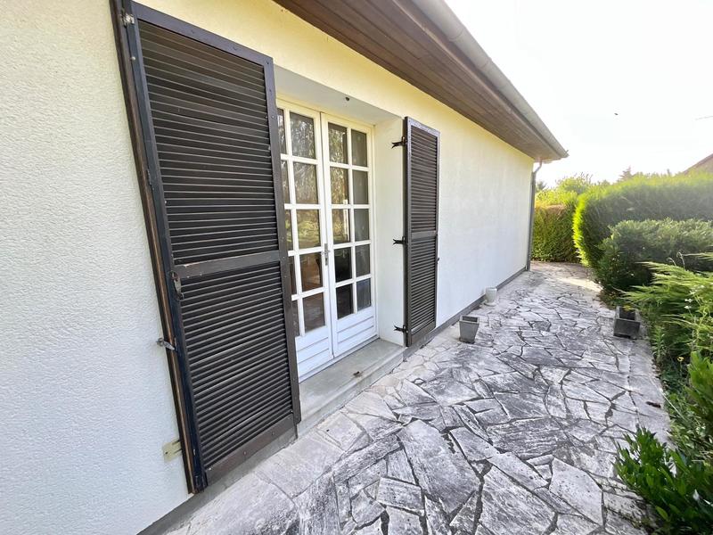 Maison - 102 m² - 4 pièces