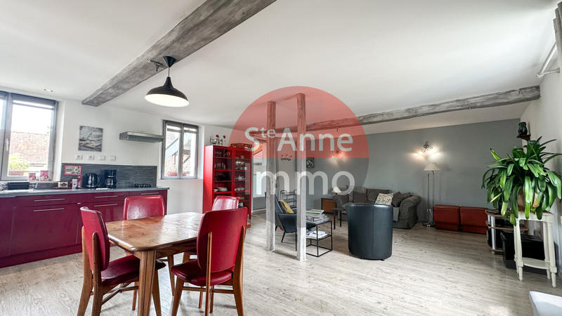 Maison - 240 m² - 4 pièces