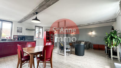 Maison - 240 m² - 4 pièces