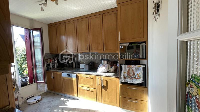 Maison traditionnelle - 72 m² - 4 pièces