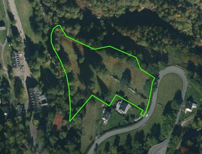 Terrain constructible - 11 657 m²