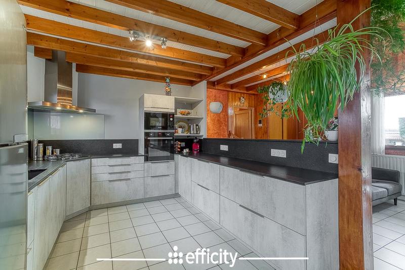 Villa - 158 m² - 7 pièces