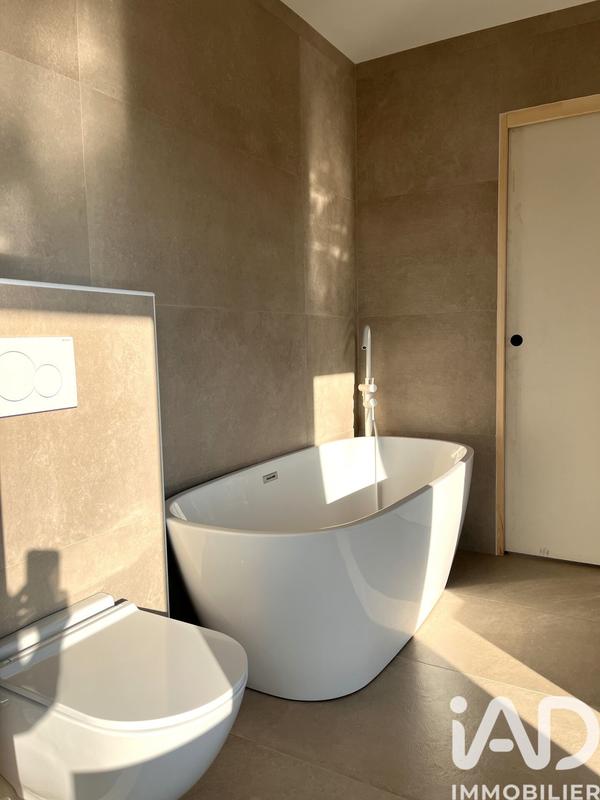 Maison - 170 m² - 7 pièces