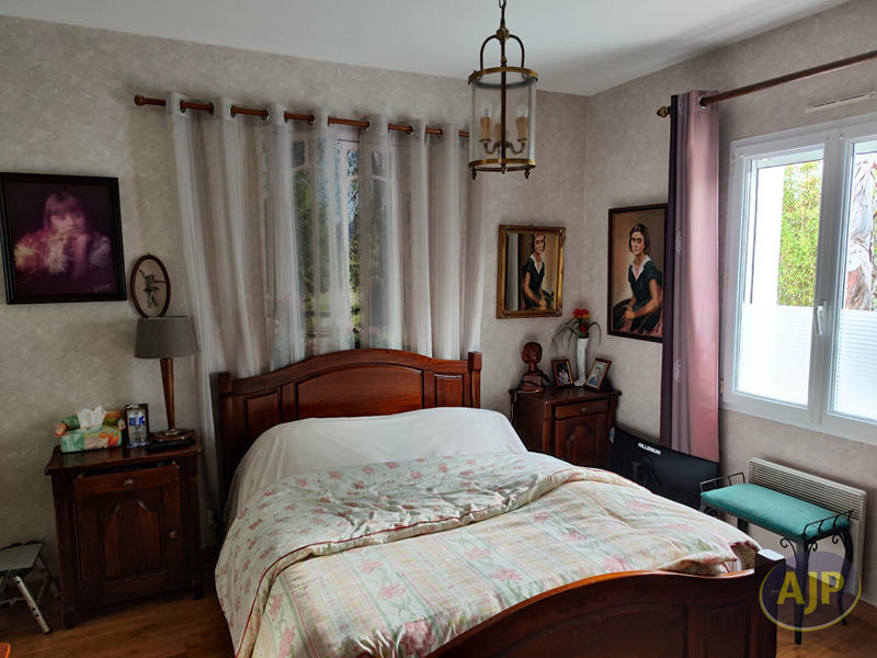 Maison - 171 m² - 7 pièces