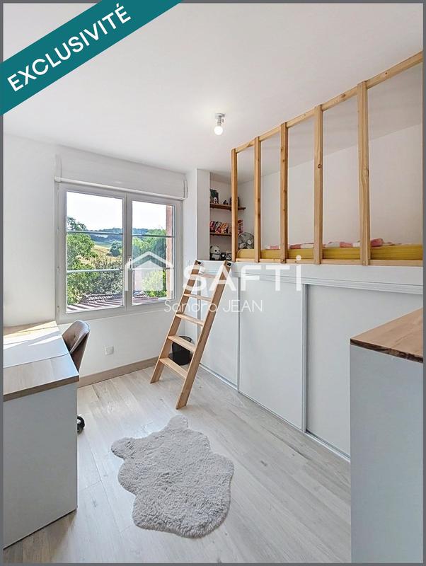 Maison - 137 m² - 5 pièces