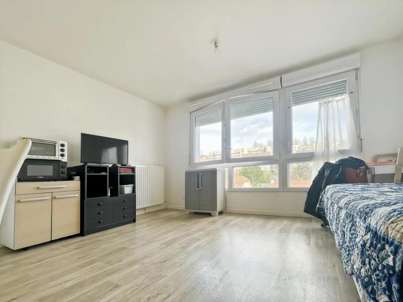 Studio - 24 m² - 1 pièce