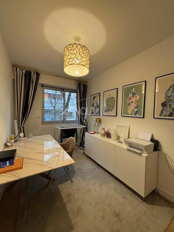 Appartement - 170 m² - 7 pièces