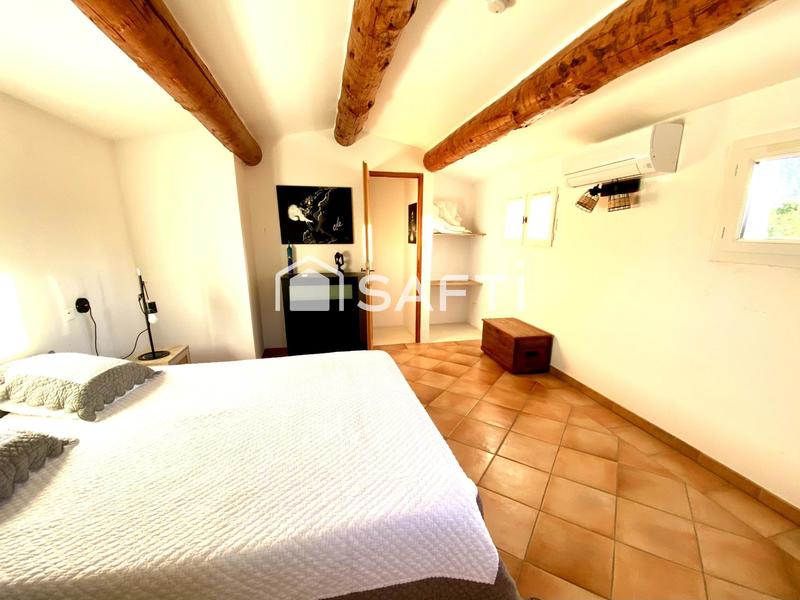 Maison - 267 m² - 8 pièces