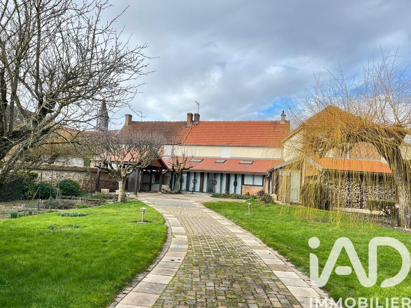 Maison - 162 m² - 5 pièces