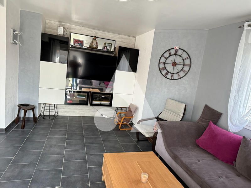 Maison - 149 m² - 7 pièces