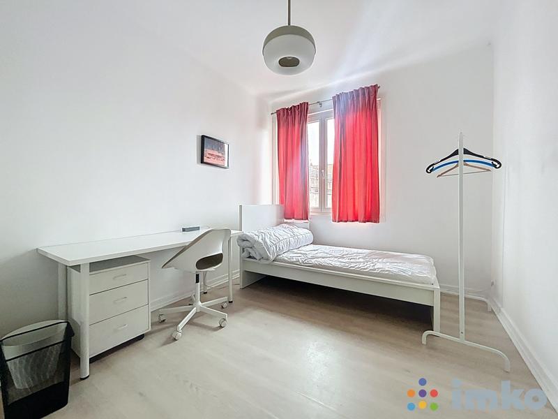 Appartement - 112 m² - 5 pièces