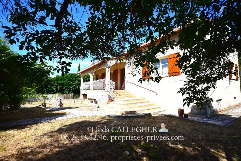 Maison - 180 m² - 6 pièces