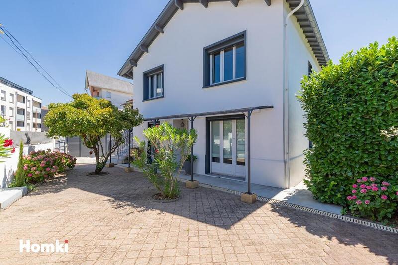 Maison - 125 m² - 5 pièces