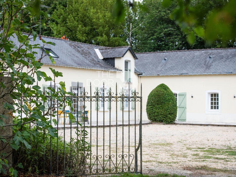 Longère - 334 m² - 9 pièces