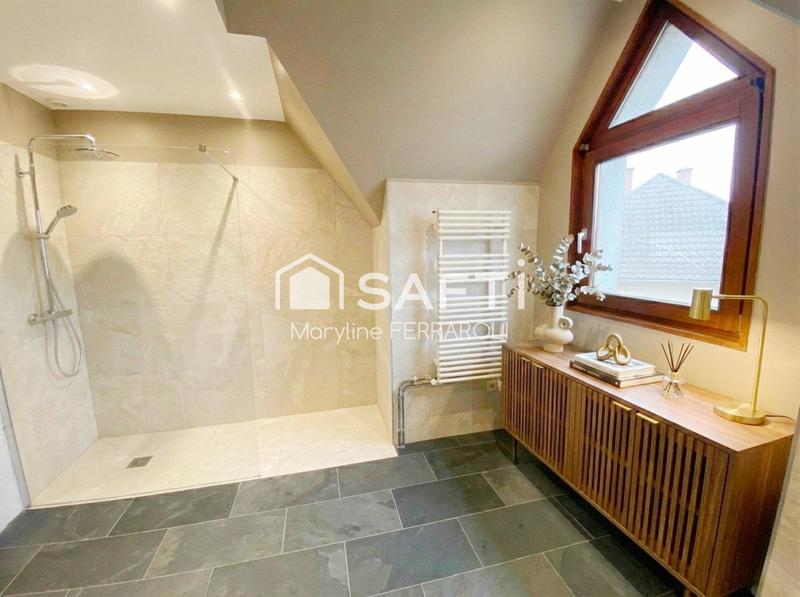 Villa - 160 m² - 6 pièces