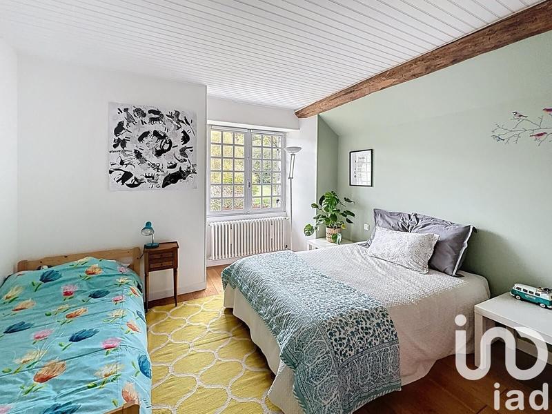 Maison - 230 m² - 6 pièces