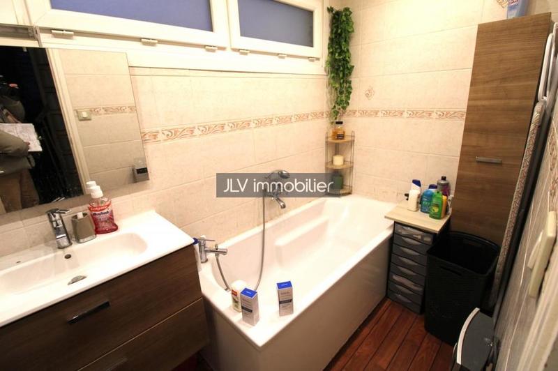 Maison - 114 m² - 6 pièces