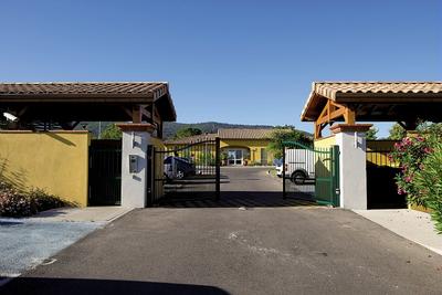 Maison - 85 m² - 3 pièces