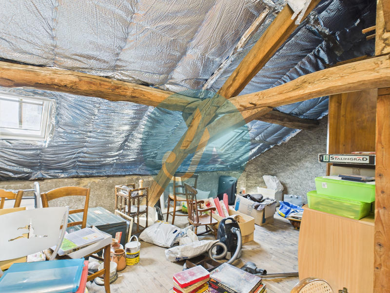 Maison - 169 m² - 7 pièces