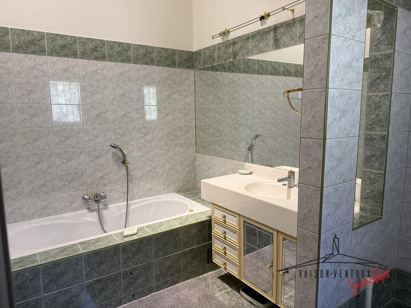 Villa - 174 m² - 6 pièces