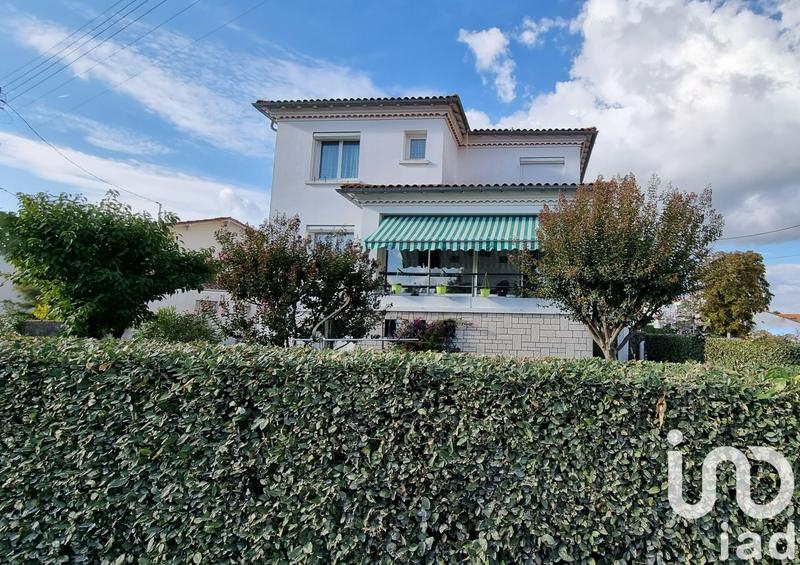 Maison de ville - 185 m² - 9 pièces