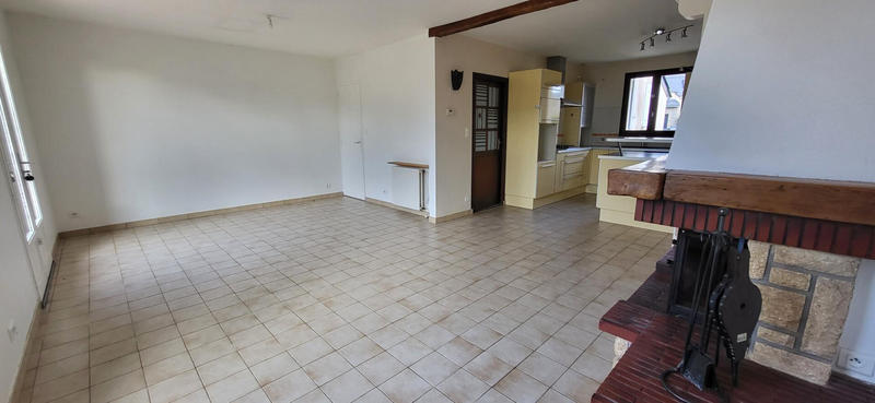 Maison - 96 m² - 5 pièces