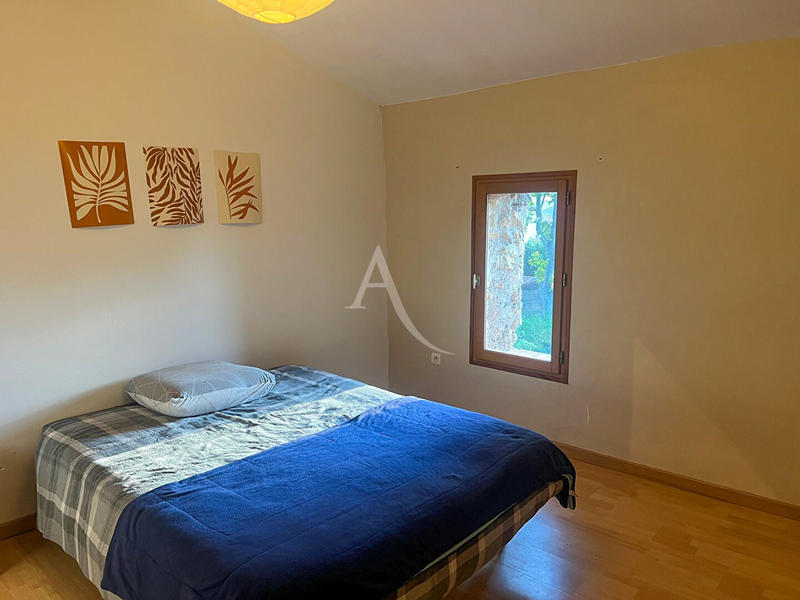 Maison - 157 m² - 4 pièces