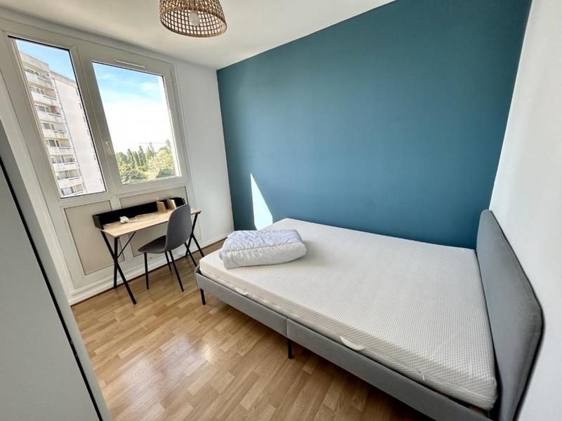 Chambre - 9 m² - 1 pièce