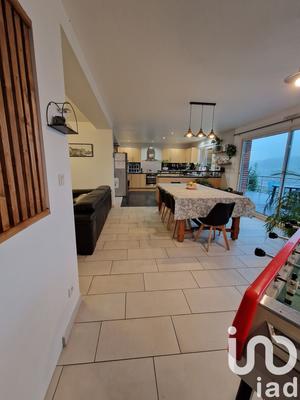 Maison - 173 m² - 7 pièces