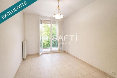 Appartement - 75 m² - 3 pièces